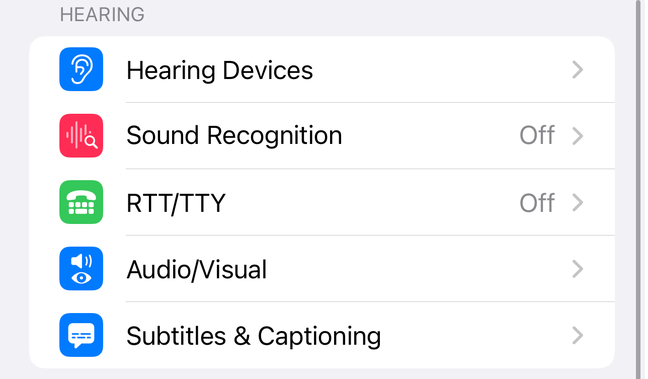 Configuración de audio/visual en la configuración de accesibilidad de iOS