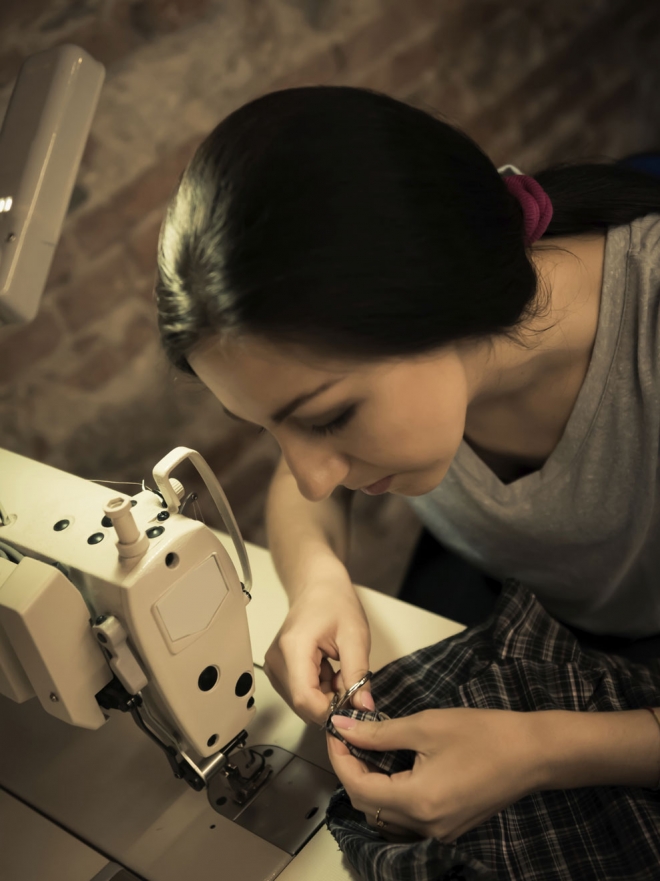 Soñar con máquina de coser