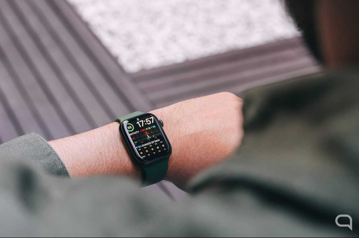 Cómo ajustar la hora del Apple Watch