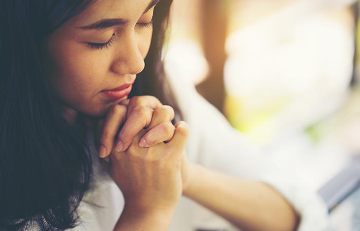 Oración para que sienta mucho deseo por mi