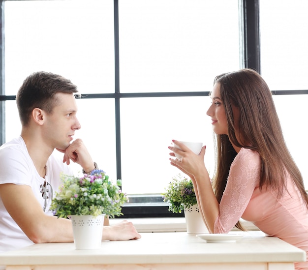 Descubre cómo conquistar de nuevo a tu ex a través de la comunicación efectiva