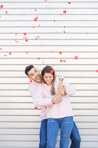 Descubre los 5 tips infalibles para enamorar a tu pareja por WhatsApp y hacerla/o feliz al instante